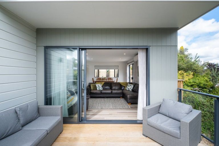 Photo of property in 10 Awarua Crescent, Havelock North, 4130