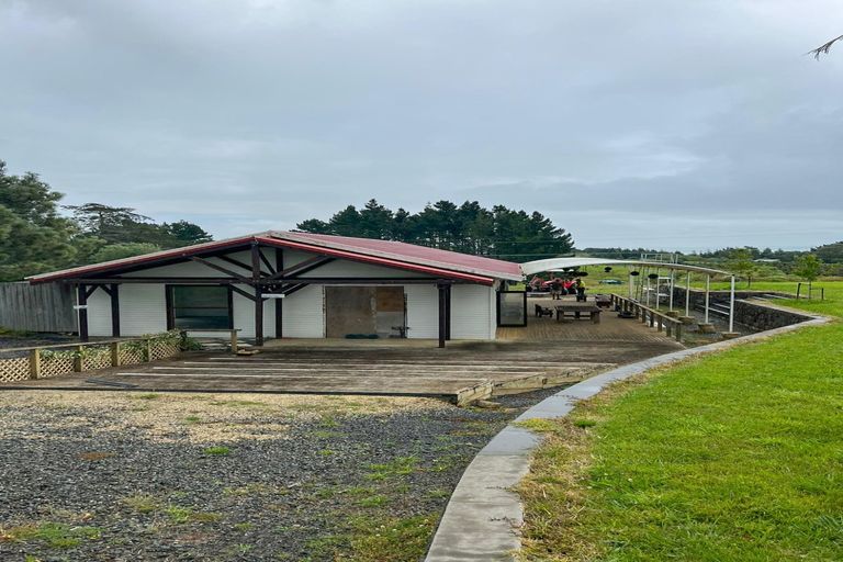 Photo of property in 337a Clarks Beach Road, Clarks Beach, Pukekohe, 2679