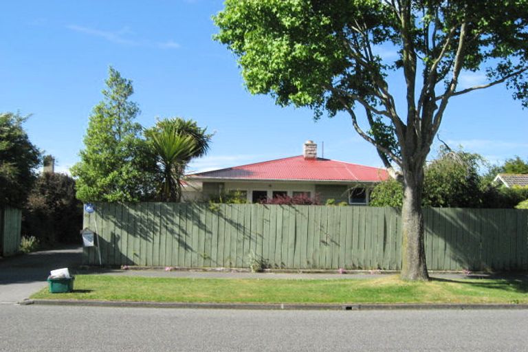 Photo of property in 60 Woodbury Street, Russley, Christchurch, 8042