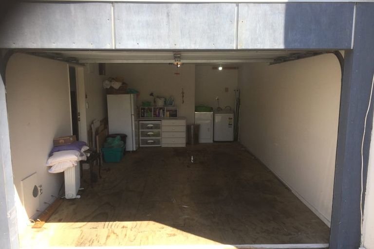 Photo of property in 11 Rhine Street, Island Bay, Wellington, 6023