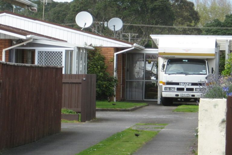 Photo of property in 268 Courtenay Street, Strandon, New Plymouth, 4312