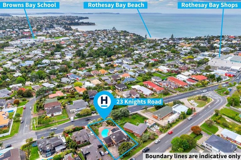 Photo of property in 23 Knights Road, Rothesay Bay, Auckland, 0630