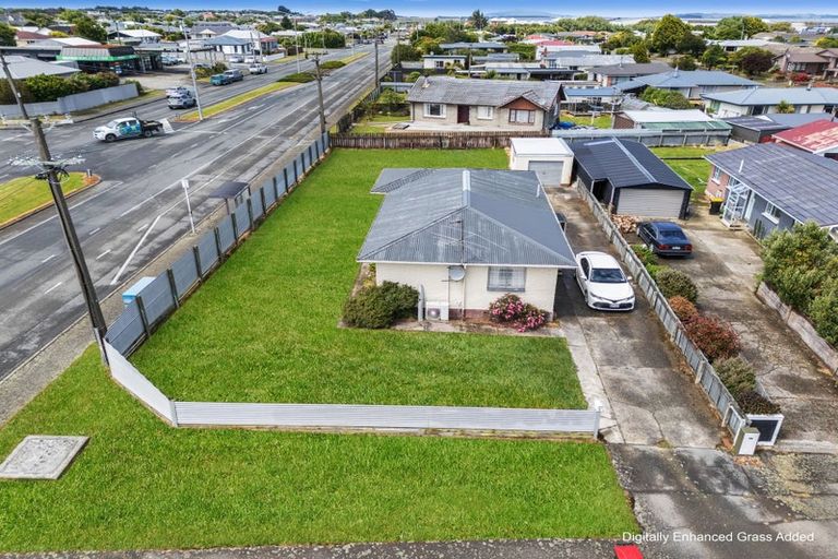 Photo of property in 2 Paisley Street, Kew, Invercargill, 9812