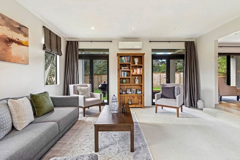 Photo of property in 6 Widdison Place, Albany, Auckland, 0632