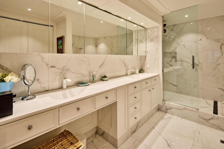 Photo of property in 6/166 Oriental Parade, Oriental Bay, Wellington, 6011