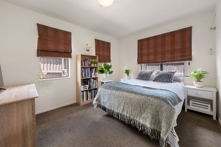 Photo of property in 40 Titirangi Crescent, Parklands, Christchurch, 8083