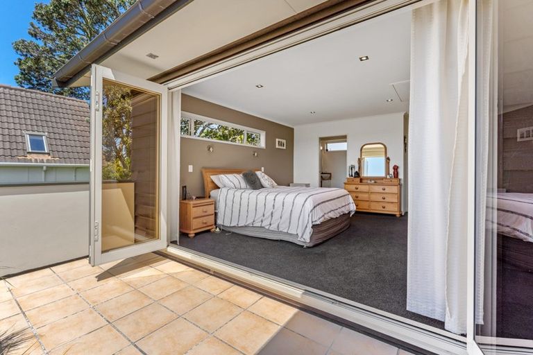 Photo of property in 29 Knights Road, Rothesay Bay, Auckland, 0630