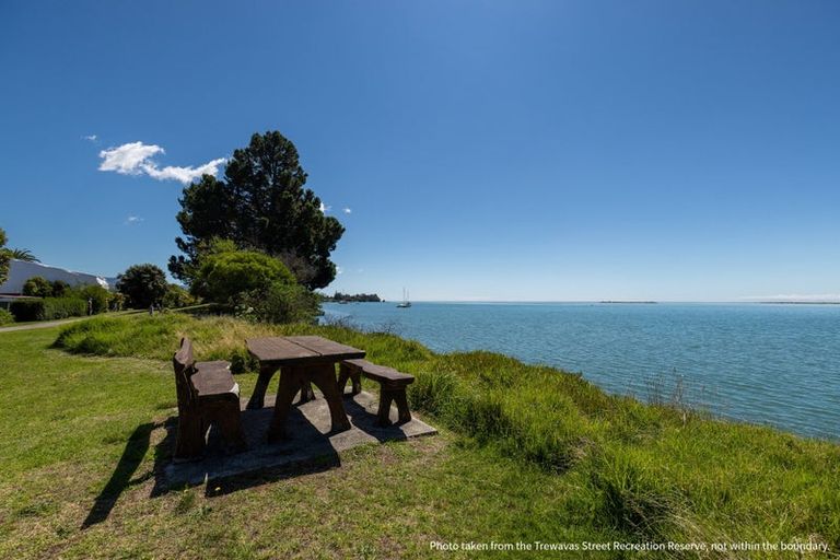 Photo of property in 105 Trewavas Street, Motueka, 7120