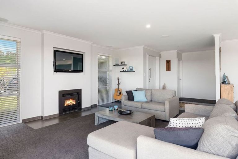 Photo of property in 67 Moses Road, Kaukapakapa, 0873