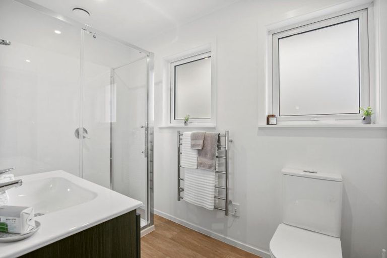 Photo of property in 12 Ranui Terrace, Tawa, Wellington, 5028