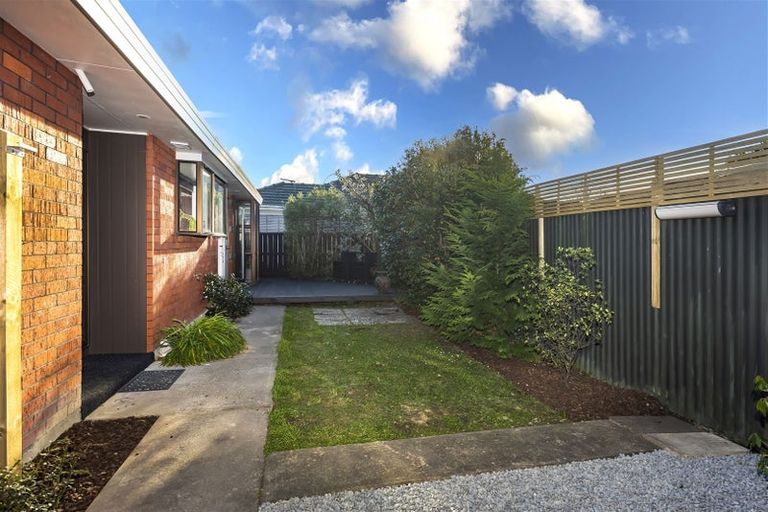 Photo of property in 2 Manuka Street, Mairehau, Christchurch, 8013