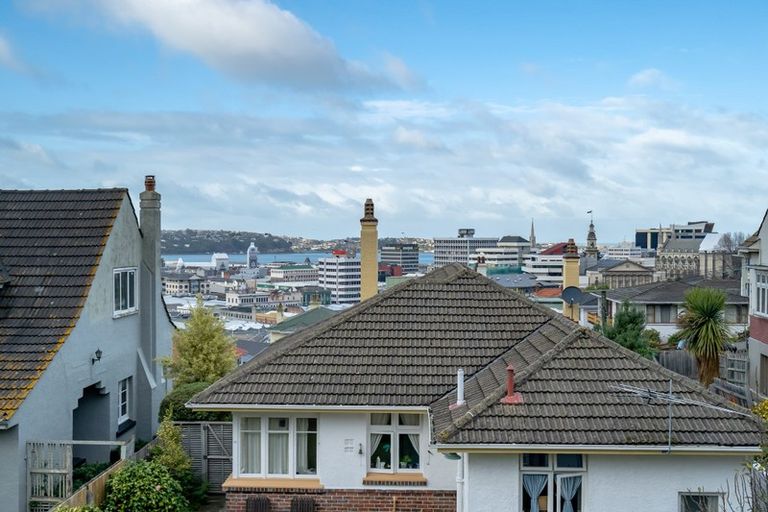 Photo of property in 7c Royal Terrace, Dunedin Central, Dunedin, 9016