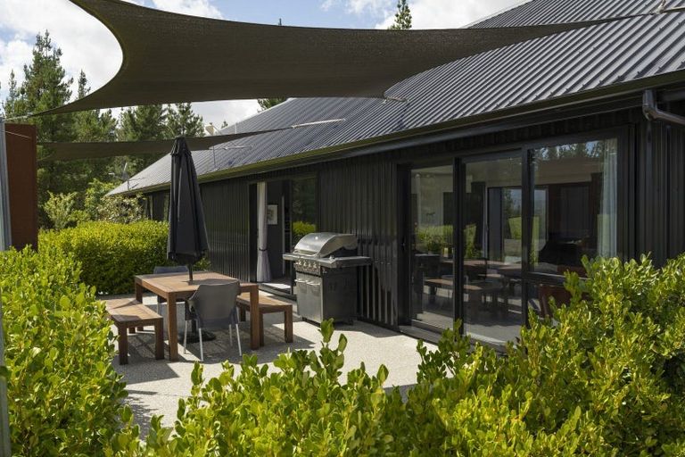 Photo of property in 195 Hillview Road, Alexandra, 9391