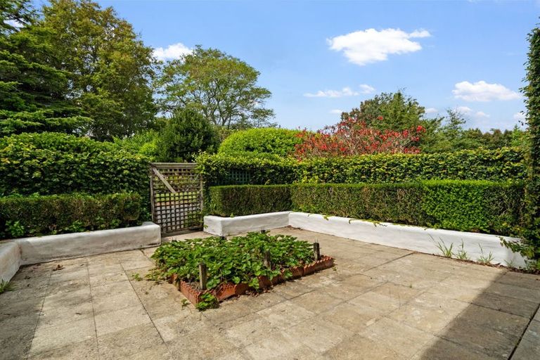 Photo of property in 37 Island View Road, Karaka, Papakura, 2580