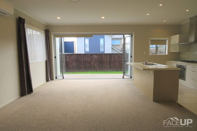 Photo of property in 23 Lester Street, Hobsonville, Auckland, 0616