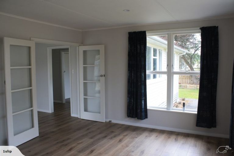 Photo of property in 6 Croall Crescent, St Andrews, Hamilton, 3200