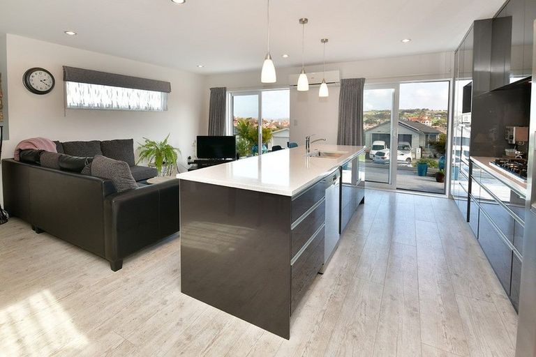 Photo of property in 259 Alec Craig Way, Gulf Harbour, Whangaparaoa, 0930