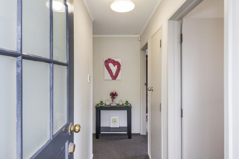 Photo of property in 53 Carter Crescent, Awapuni, Palmerston North, 4412