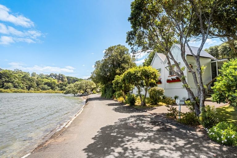 Photo of property in 104 Ritchie Road, Parua Bay, Whangarei, 0174
