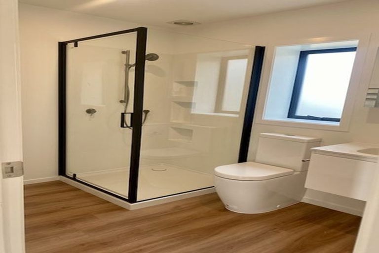 Photo of property in 77 Oregon Drive, Kelvin Heights, Queenstown, 9300