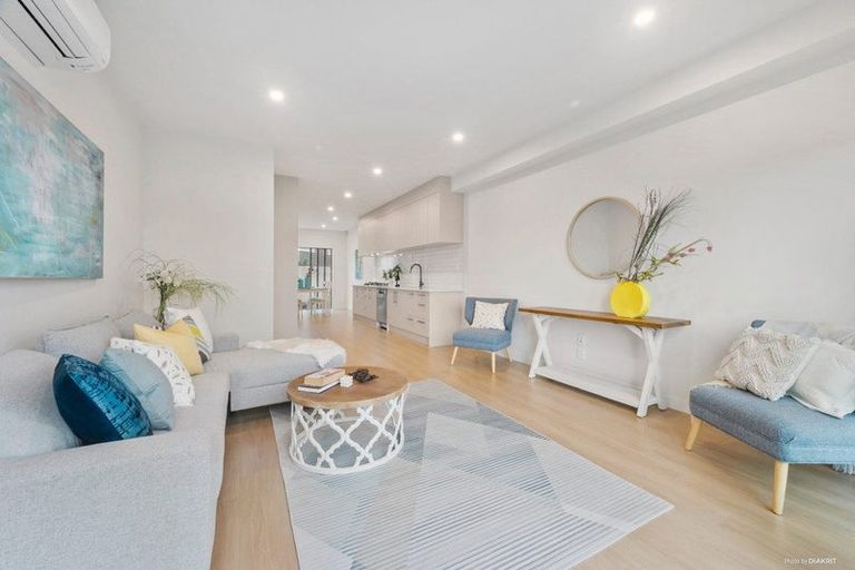 Photo of property in 3/28 Ludlow Terrace, Totara Vale, Auckland, 0627