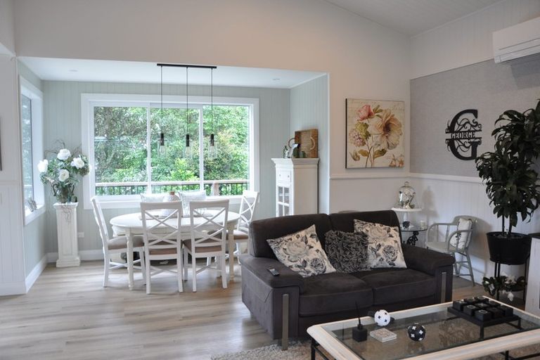 Photo of property in 55 Hauraki Road, Leigh, Warkworth, 0985