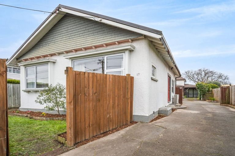 Photo of property in 17 Ensors Road, Opawa, Christchurch, 8023