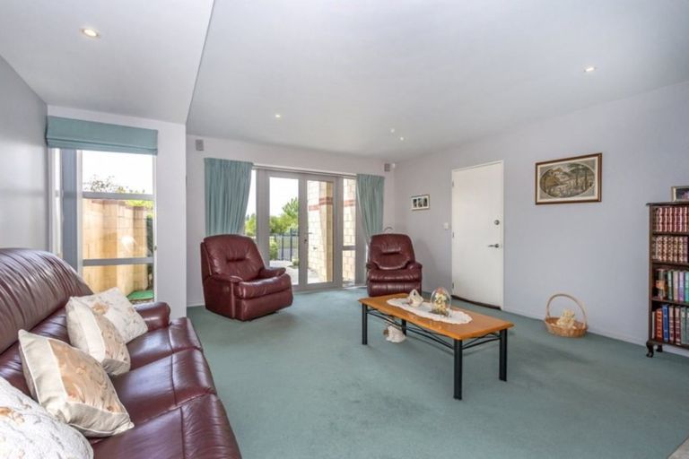 Photo of property in 42 Waterford Avenue, Northwood, Christchurch, 8051