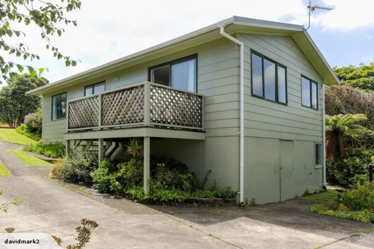 Photo of property in 8 Hobart Drive, Spotswood, New Plymouth, 4310