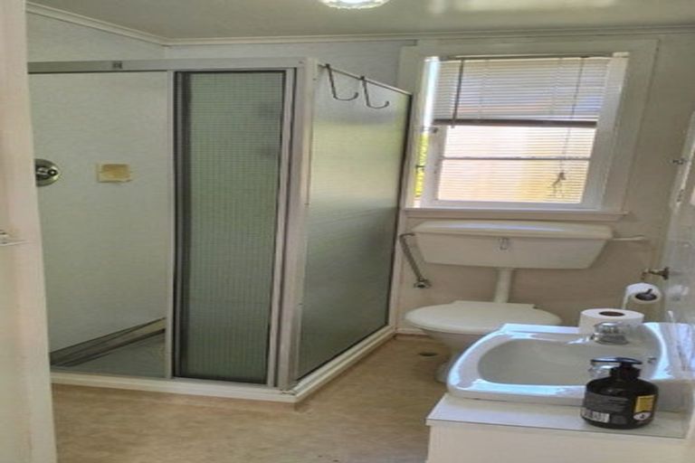 Photo of property in 3 Golf Road, Heretaunga, Upper Hutt, 5018