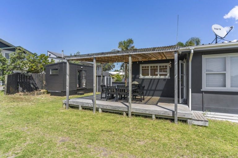 Photo of property in 420a Rangi Avenue, Whangamata, 3620
