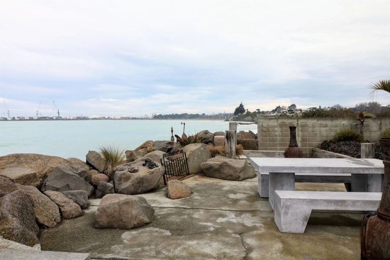 Photo of property in 20 Richmond Street, Waimataitai, Timaru, 7910