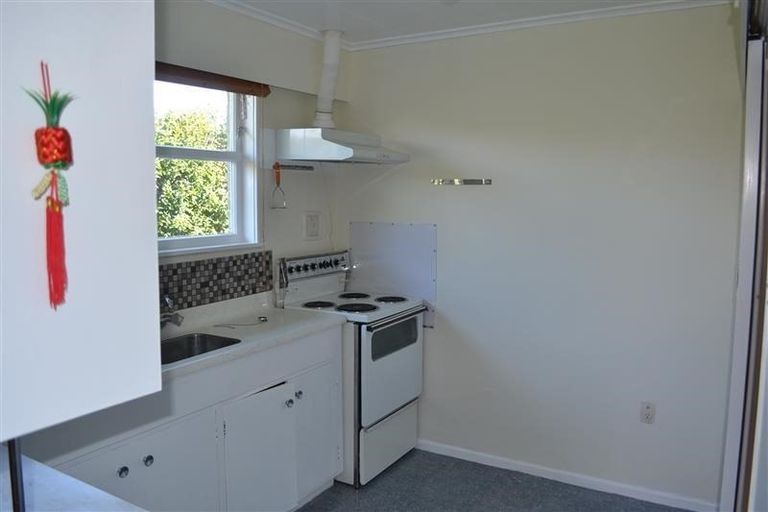Photo of property in 21 Percy Cameron Street, Avalon, Lower Hutt, 5011