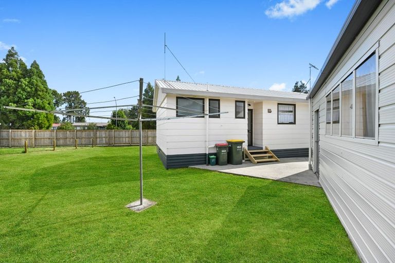 Photo of property in 1 Langdon Lane, Melville, Hamilton, 3206