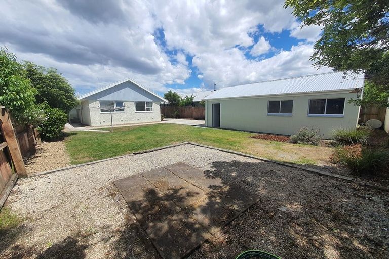 Photo of property in 150 Queenspark Drive, Parklands, Christchurch, 8083