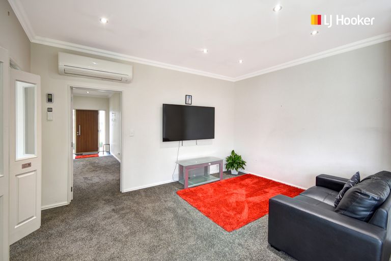 Photo of property in 16 Showgate Crescent, Mosgiel, 9024