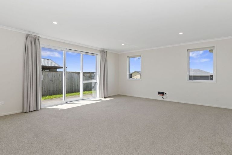 Photo of property in 39 Lake Drive, Tikipunga, Whangarei, 0112