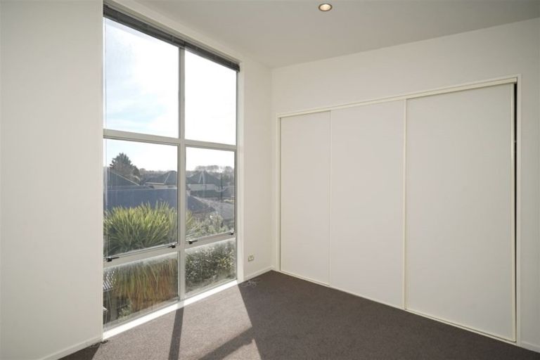 Photo of property in 2/54 Champion Street, Edgeware, Christchurch, 8013