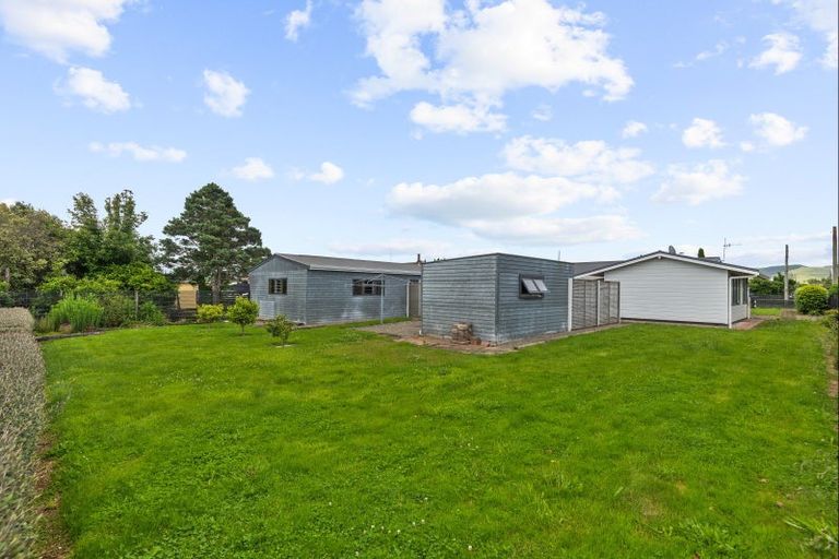 Photo of property in 44 Fox Street, Woodville, 4920