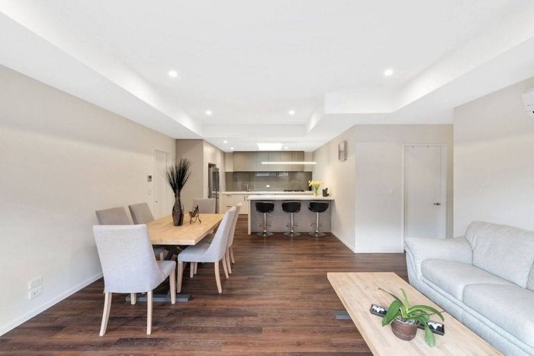 Photo of property in 41a Dalwood Crescent, Rolleston, 7614