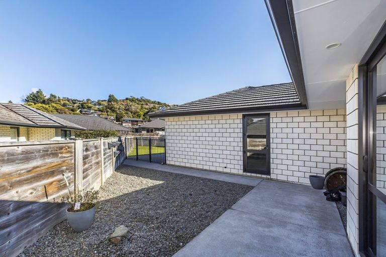 Photo of property in 6 Mooring Close, Whitby, Porirua, 5024