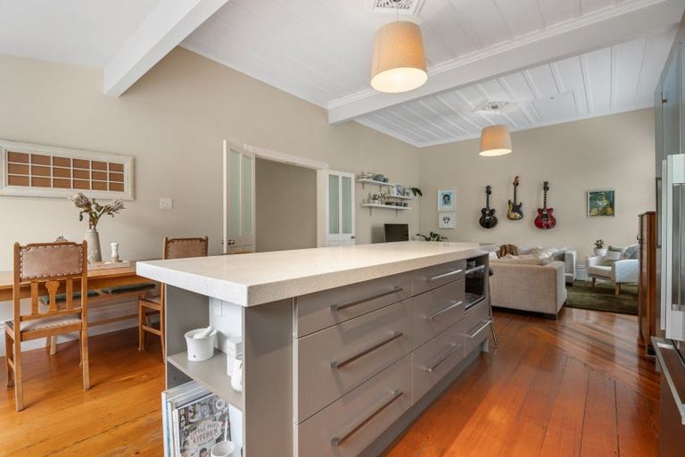 Photo of property in 55 Symonds Street, Onehunga, Auckland, 1061