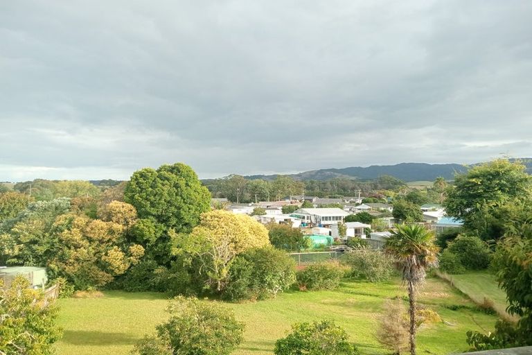 Photo of property in 82 Howard Road, Orere Point, Papakura, 2585