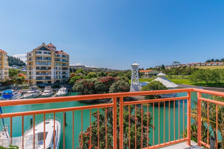 Photo of property in 164ag Harbour Village Drive, Gulf Harbour, Whangaparaoa, 0930