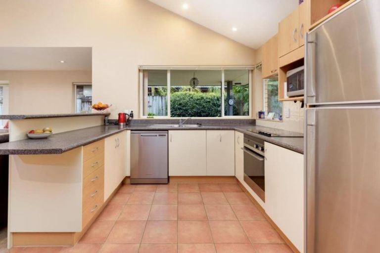 Photo of property in 19 Tierra Place, Papamoa Beach, Papamoa, 3118