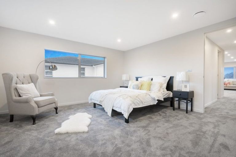 Photo of property in 10 Rauaruhe Road, Karaka, Papakura, 2113