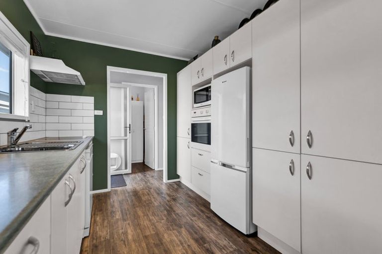 Photo of property in 66 Konini Street, Inglewood, 4330