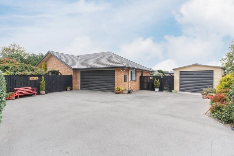 Photo of property in 85 Rolleston Drive, Rolleston, 7614