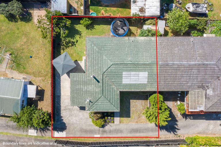 Photo of property in 1/81 Archmillen Avenue, Pakuranga Heights, Auckland, 2010