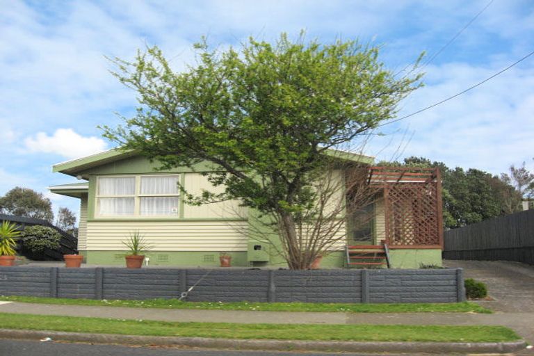 Photo of property in 30 Belair Avenue, Blagdon, New Plymouth, 4310